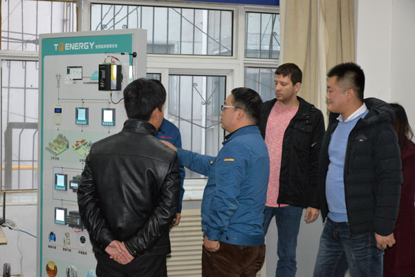 http://m.kmmqhf.com/uploads/allimg/181130/1-1Q13014050V31.jpg